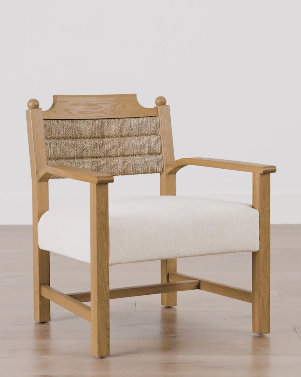 Alberta Lounge Chair