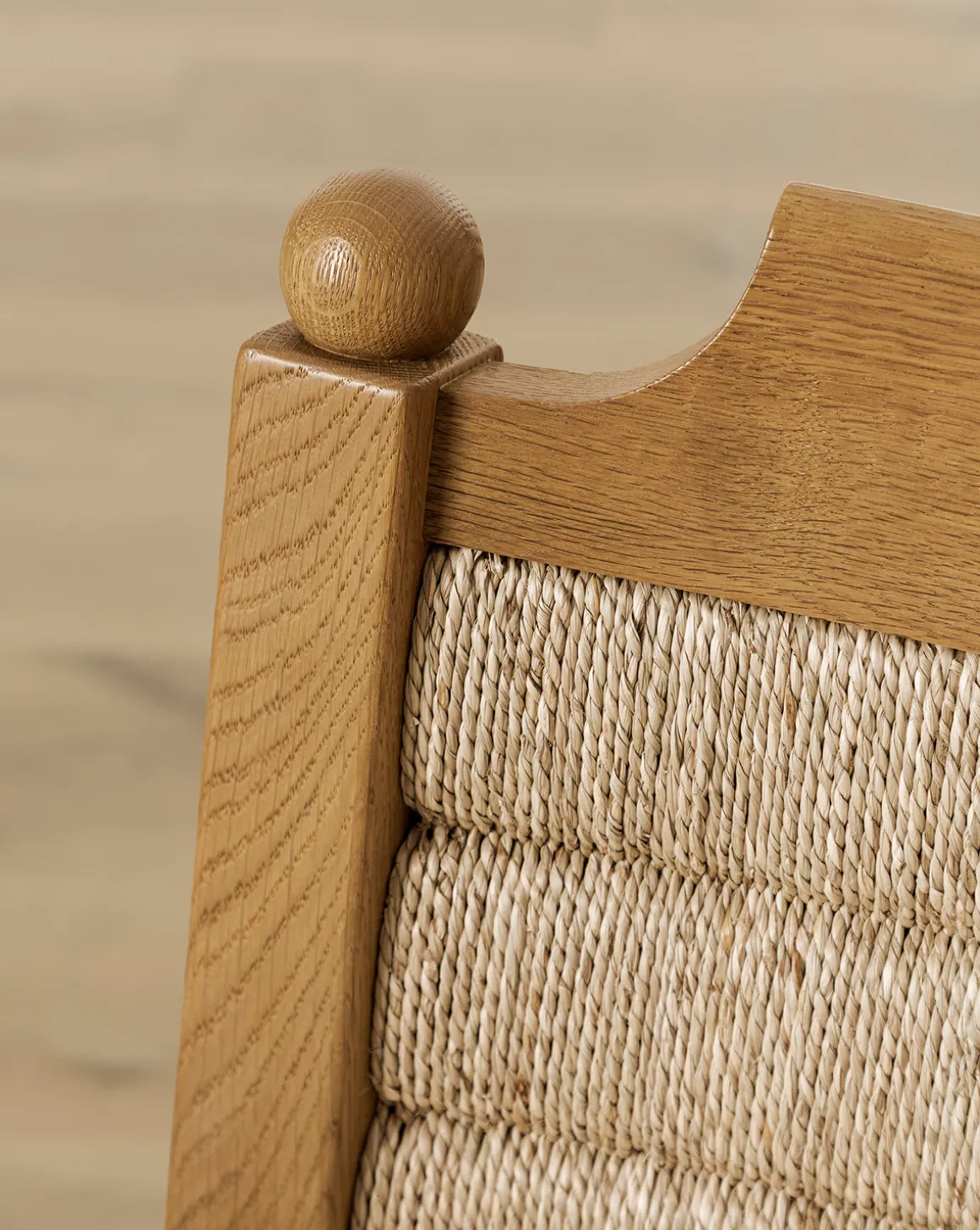 Alberta Lounge Chair