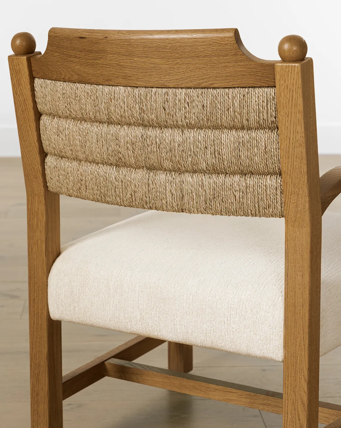 Alberta Lounge Chair