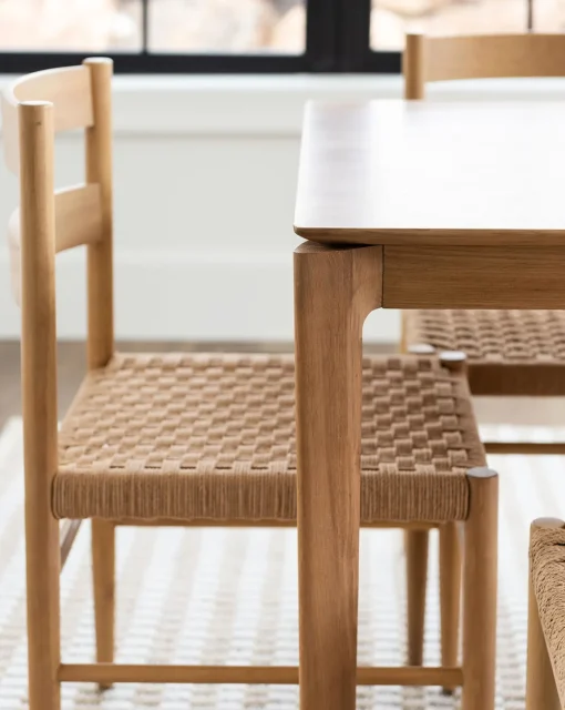 Alec Dining Table