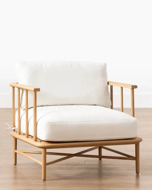 Alma Lounge Chair
