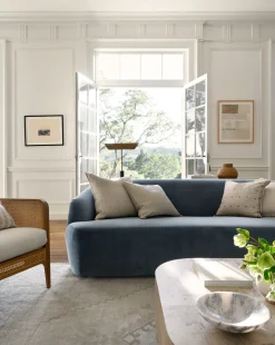 Byron Sofa 96