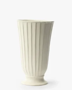 Delphi Footed Vase