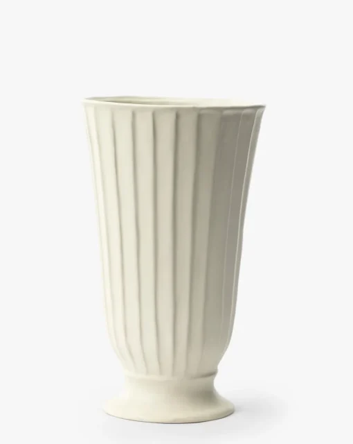 Delphi Footed Vase