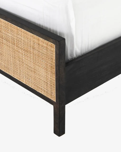 Geddes Bed