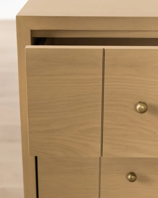 Huxton Dresser