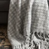 Kirsley Houndstooth Throw