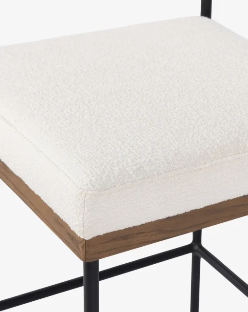 Pascal Stool
