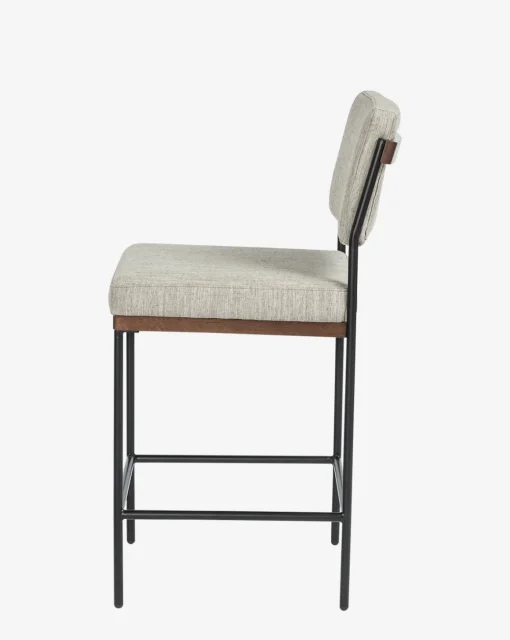 Pascal Stool