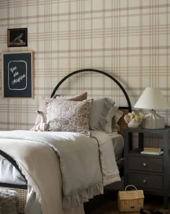 Veneto Table Lamp