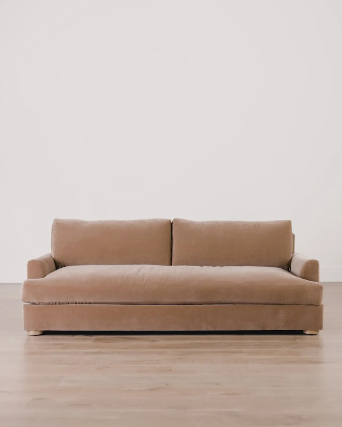 Winthrop Sofa 90"