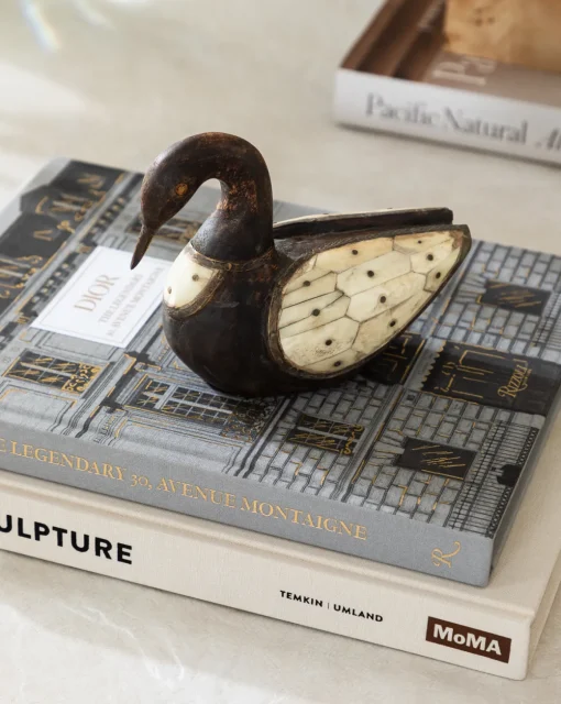 Zella Swan Object